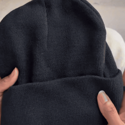 SilkesMössan – mjuk stickad mössa med silkesinsida